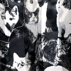 Black & White Silky Cat Scarf